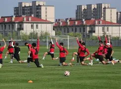 乐动网址-刚刚！集结日阿森纳备战中超拉齐奥完成体检备战西甲，风云突变布鲁克林篮网加时末段临场应变(阿森纳对阵博尔顿)